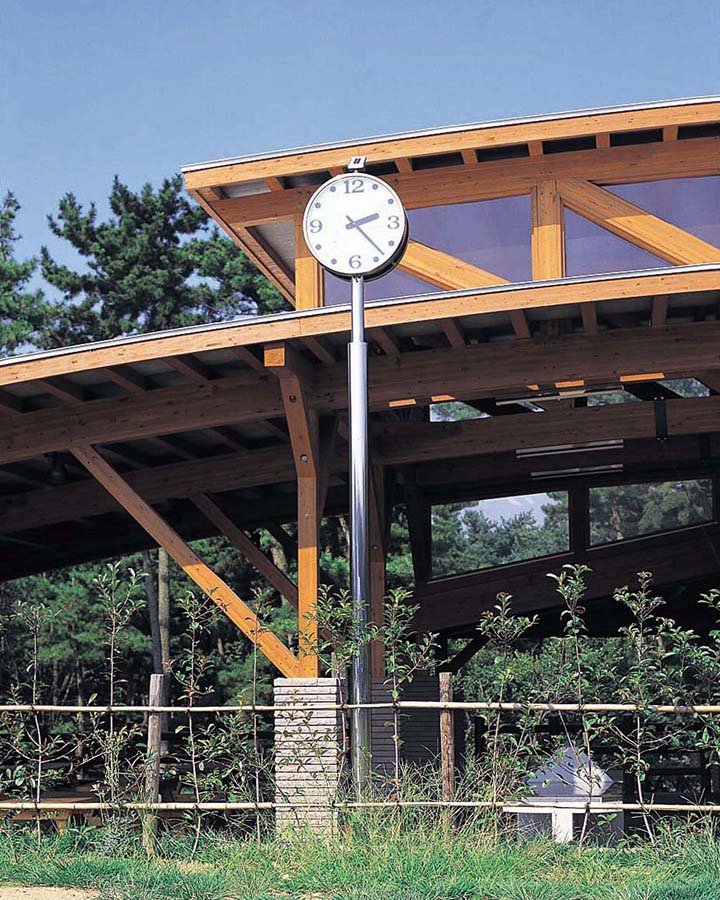 時計塔（ステンレス製・両面）の画像