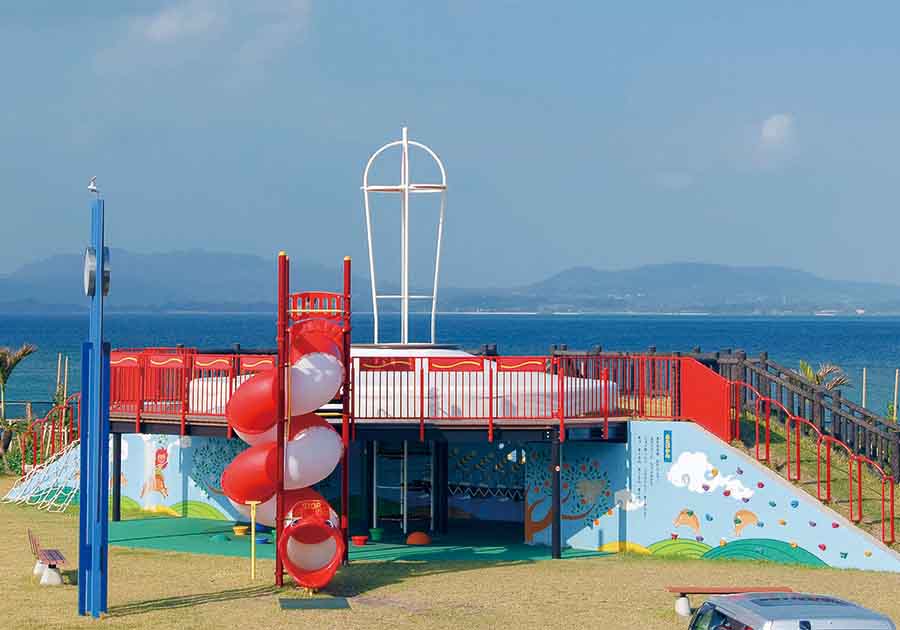 結の浜公園（テント膜遊具）