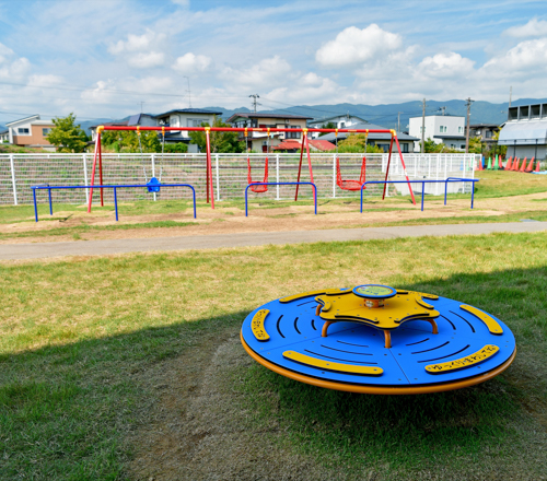 遊びと学びの交流施設 くるんと（インクルーシブ公園製品）