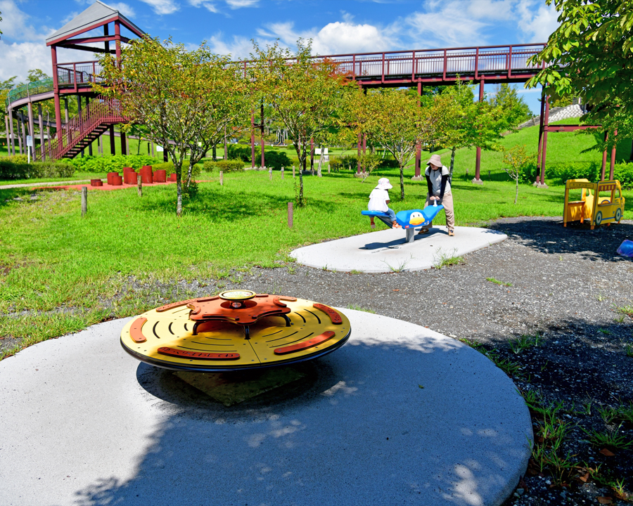 桜公園（インクルーシブ公園製品）の画像