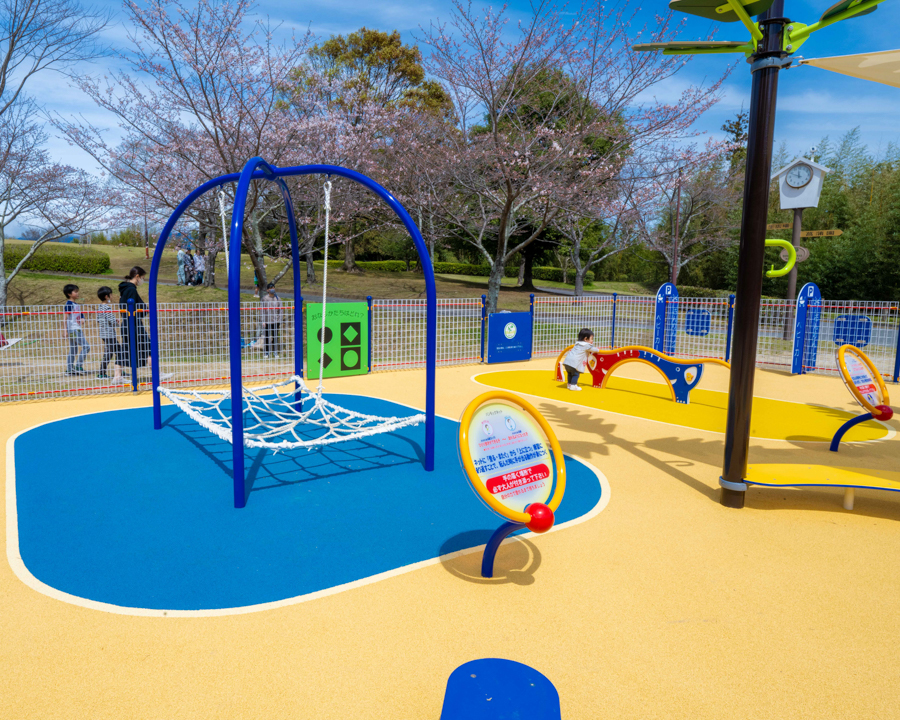亀山公園（すくすくランド）の画像