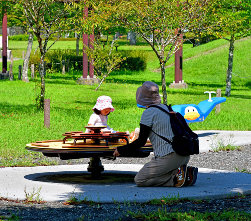 桜公園（インクルーシブ公園製品）