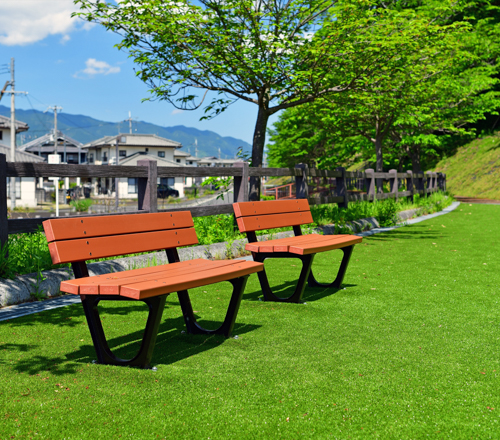 人権ふるさと公園（ベンチ）